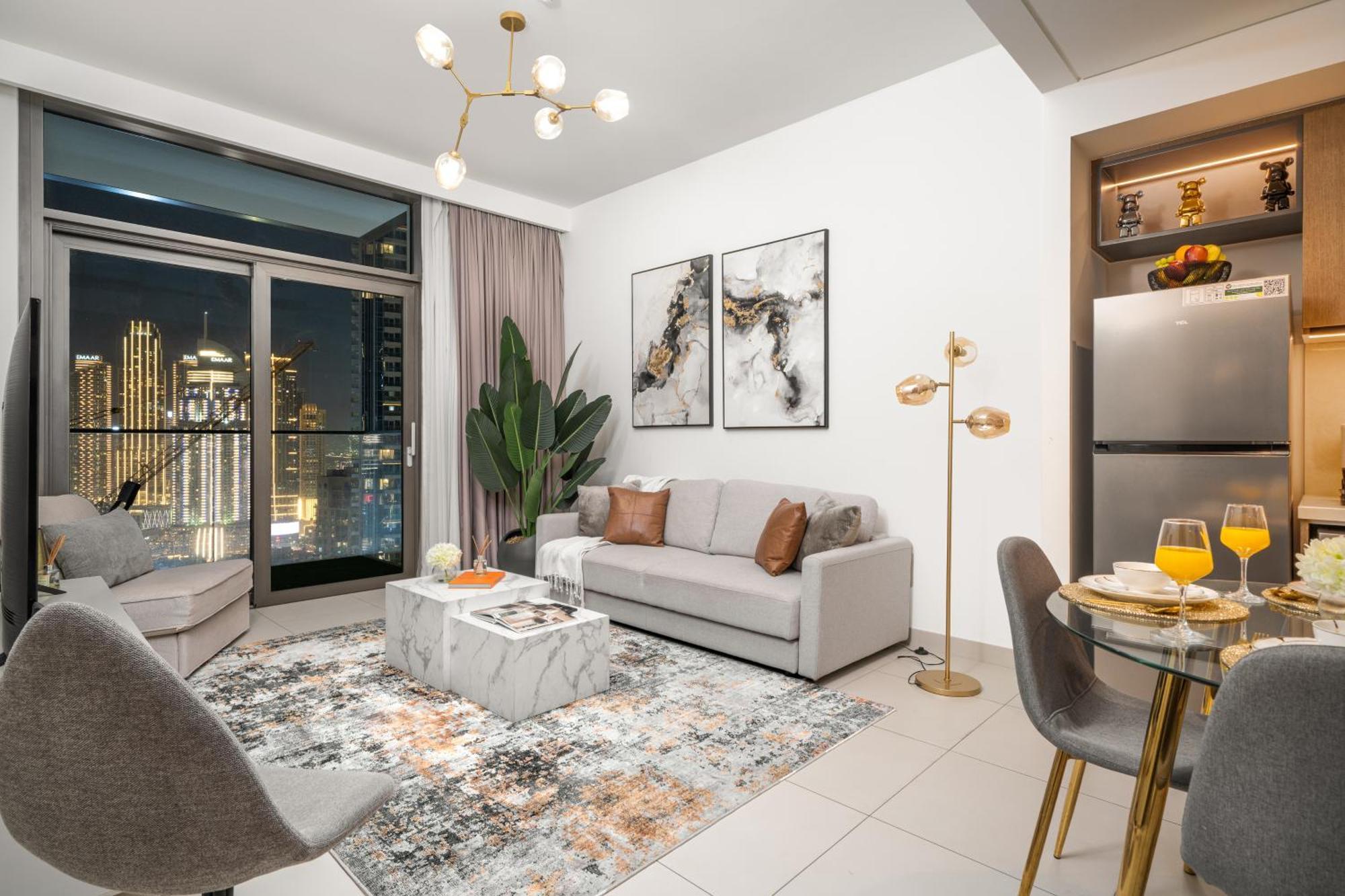 Luxury One Bedroom With Full Burj Khalifa View & Fountain View By Delujo Appartement