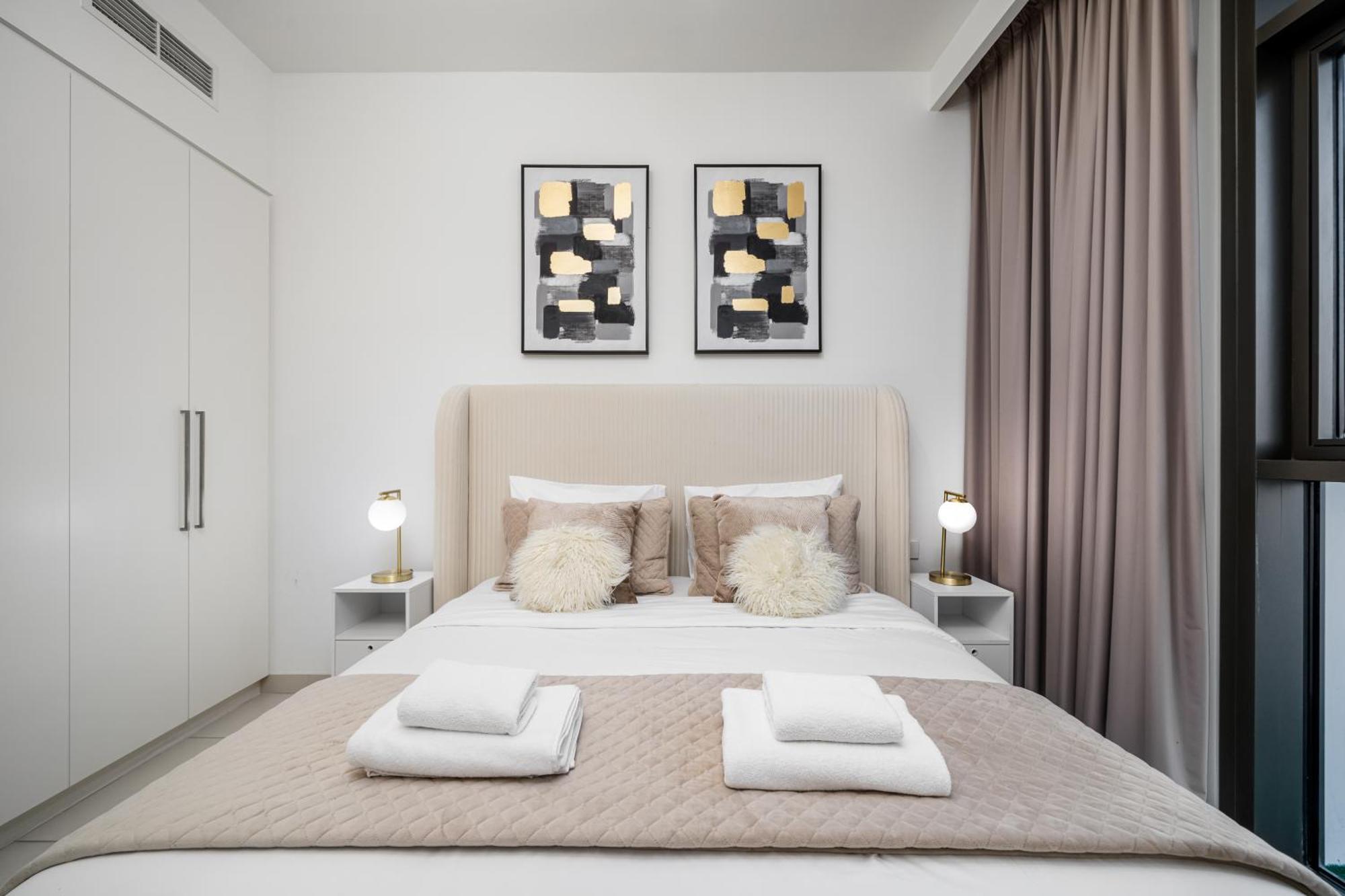 Luxury One Bedroom With Full Burj Khalifa View & Fountain View By Delujo * Dubai